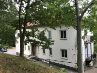 Ewa & Maude Hotel Hotels near Slottsskogen Park