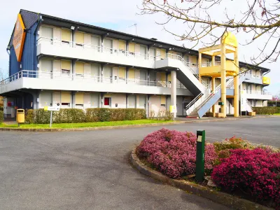 Hôtel Première Classe Saumur Hôtels à : Chênehutte-Trèves-Cunault