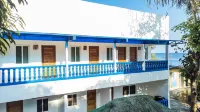 Villa Elizabeth Beach Resort Отели рядом с достопримечательностью «Лусена Фиш Порт Комплекс»