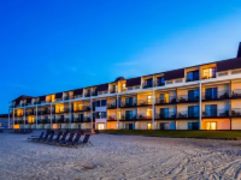 Best Western Plus Dockside Waterfront Inn Hotels in Mackinaw Township