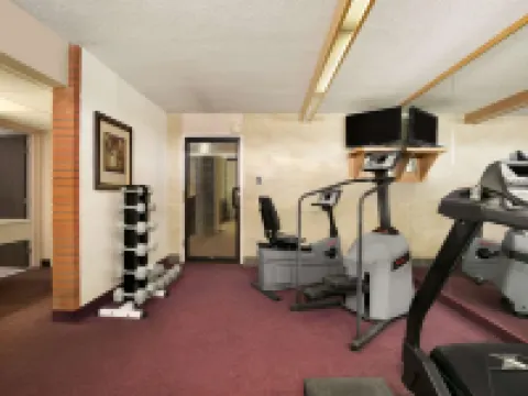 Ramada by Wyndham Lethbridge Hoteles en Lethbridge