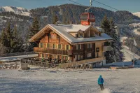 Rinderberg Swiss Alpine Lodge Hotel dekat Molkerei Zweisimmen