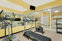 Microtel Inn & Suites by Wyndham Princeton - Gym
