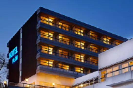 هوتيل بلونر سي باي توليب إن فنادق في 