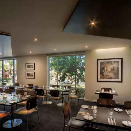 Best Western Plus Travel Inn Hotel