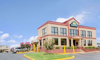 Days Inn by Wyndham Lawrenceville