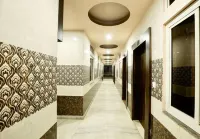 Hotel Kaaynat Mahal 25 Mtrs from Dargah