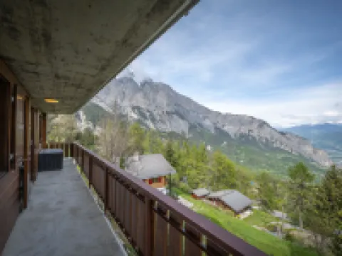 Falaises Hotels in Chamoson