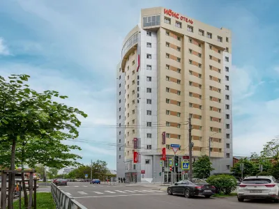 Ibis Краснодар Центр (Ибис Краснодар Центр) Отели рядом с достопримечательностью «Кубанский государственный университет»