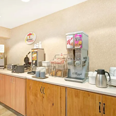 SureStay by Best Western Sacramento South Natomas