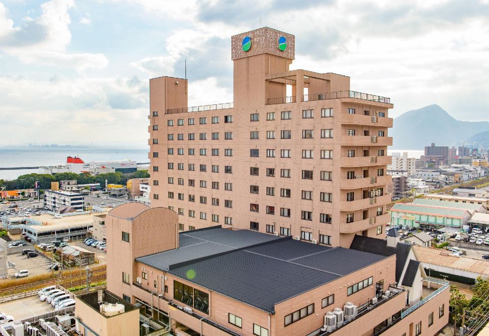 Hotel Sun Valley Annex - Housity
