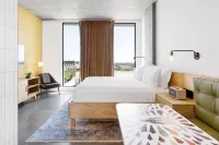 Arrive Austin Hotels near Huston-Tillotson University