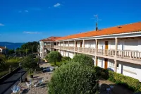 Aparthotel Cabicastro Tres Estrellas Superior