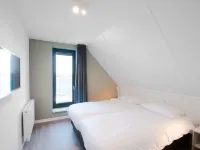 Oesterdam Resort Hotels in Tholen
