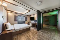 โรงแรมเจ ซูวอน