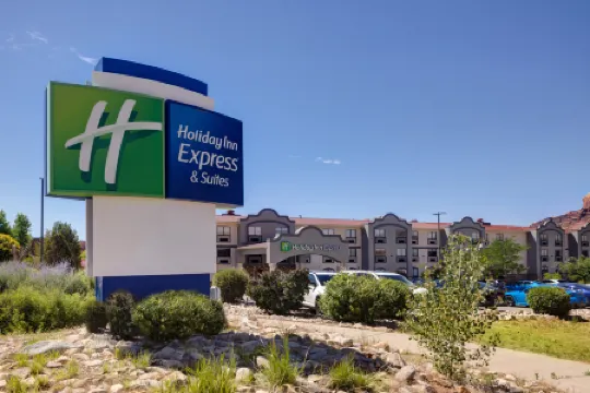 Holiday Inn Express & Suites MOAB by IHG