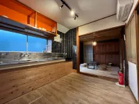 Calmbaseriver Hotels near Heda Port