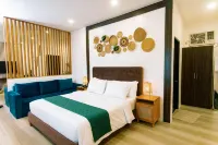 3 Peaks Resort & Boutique Hotel