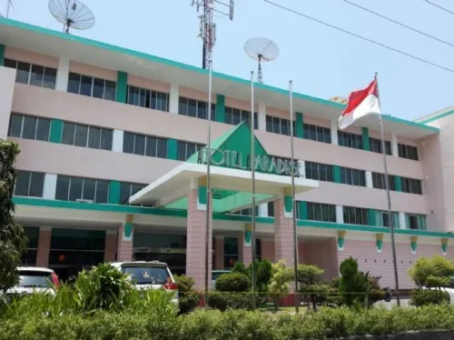 Paradise Hotel