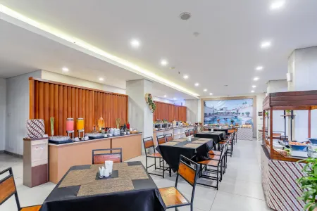 Arte Hotel Malioboro Yogyakarta Отели в г. Gedong Tengen