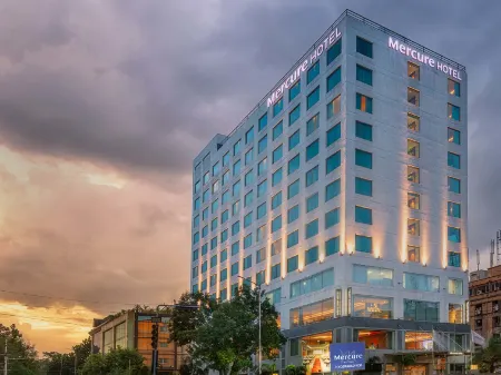 Mercure Hyderabad KCP Отели рядом со станцией Secunderabad Junction Railway Station