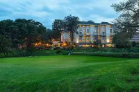 Qaribu Inn Boutique Hotel Nairobi Hotels near Mountain View Mall