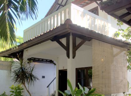 Tír na nÓg Beachfront Resort