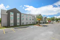 Comfort Inn & Suites Houma Hotels in Houma