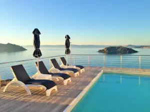 Eleia Seafront Rooms & Villas
