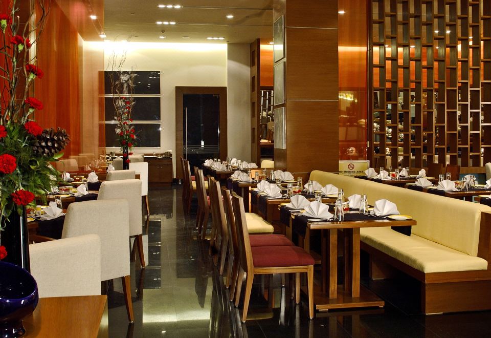 Fortune Select Global Hotel Gurgaon Over view