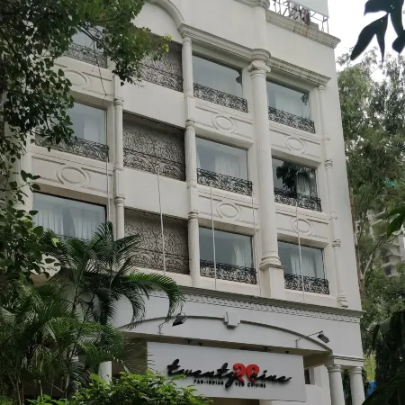 Vits Sharanam Thane