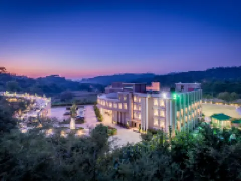 Golden Tulip Chandigarh, Panchkula Hotels in Panchkula