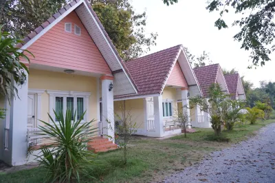 Nam Khong Tara Resort Hotels in der Nähe von Kaeng Khut Khu