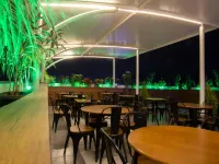 Monarch Guestline Magarpatta โรงแรมใกล้อมโนรา มอลล์