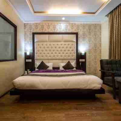 Hotel Hukam's Holiday Home Rooms