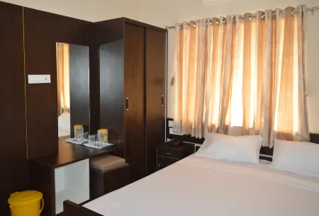 SR Residency Отели рядом с Аэропорт Тируччираппалли