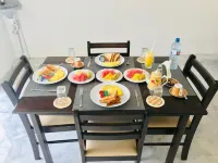 White Villa Airport Transit Hotel - breakfast