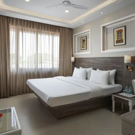 Hotel Rajdhani Отели рядом с достопримечательностью «Fontainhas»