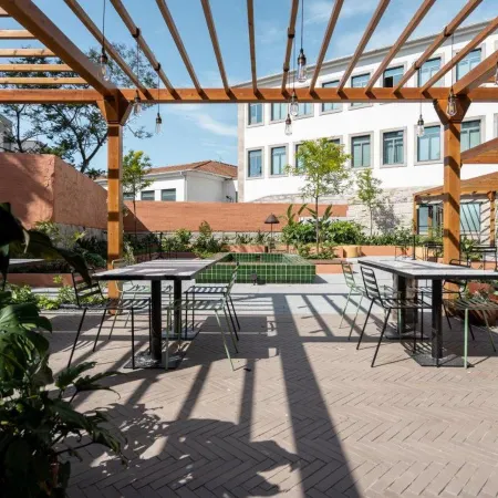 The Editory Garden Baixa Hotel Отели рядом с достопримечательностью «Бонфим»