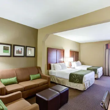 Comfort Suites