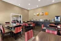 Comfort Inn & Suites Sequoia Kings Canyon - breakfast