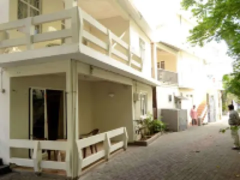 Dookee House Hotel di Grand Baie