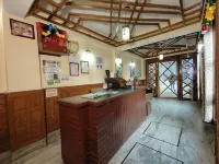 Jain Group Hotel Potala Hotels in der Nähe von Kloster Enchey