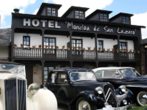 Moncloa de San Lázaro Hoteles en Cacabelos
