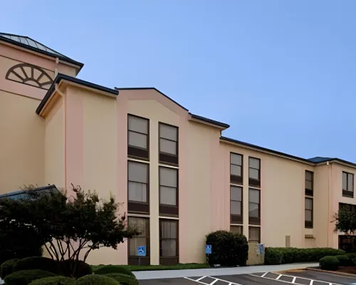 Holiday Inn Express ANDERSON-I-85 (EXIT 27-HWY 81) by IHG Hotels in Anderson