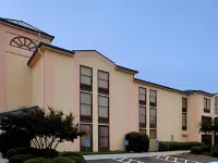 홀리데이 인 익스프레스 앤더슨 I-85 - 엑시트 27 - 하이웨이81