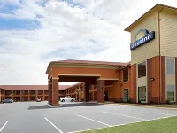 Days Inn by Wyndham Dilley Hotels in Dilley