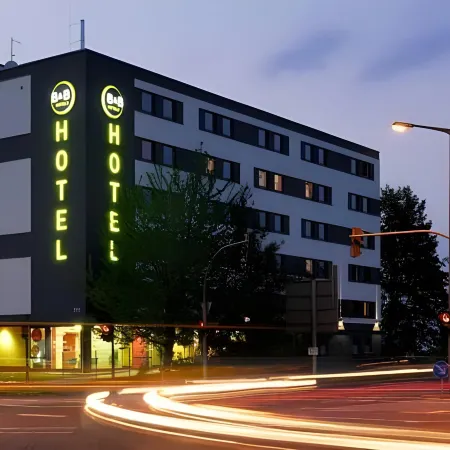 B&B HOTEL Regensburg-City