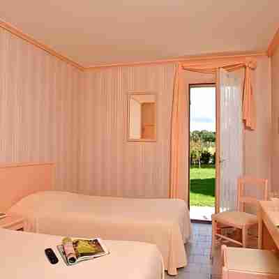 Logis Hôtel le Nuage Rooms