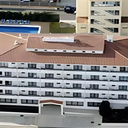 Bay Hotel
